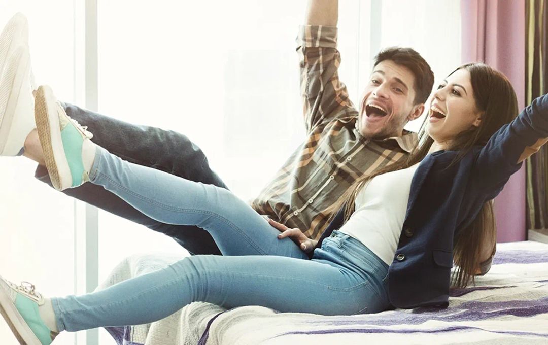 The Best Bed for Airbnb: Top Mattress and Frame Picks for Hosts