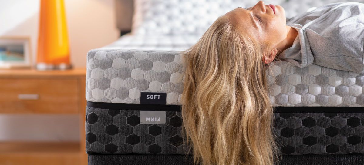 A flippable mattress, it’s like having 2 beds in 1.